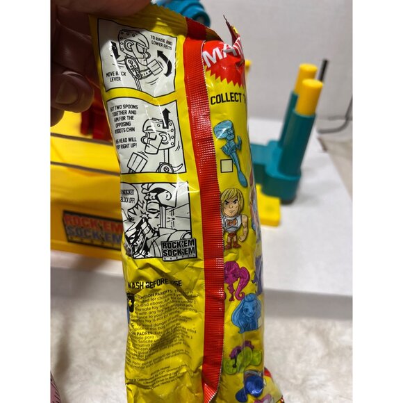 Rock’Em Sock’Em Robots boxing game by Mattel & Wacky Pack - Picture 7 of 7